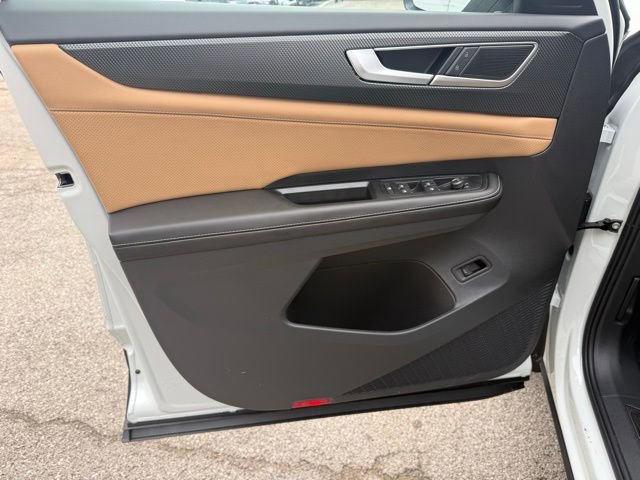 New 2026 Volkswagen Atlas Cross Sport SEL image 9