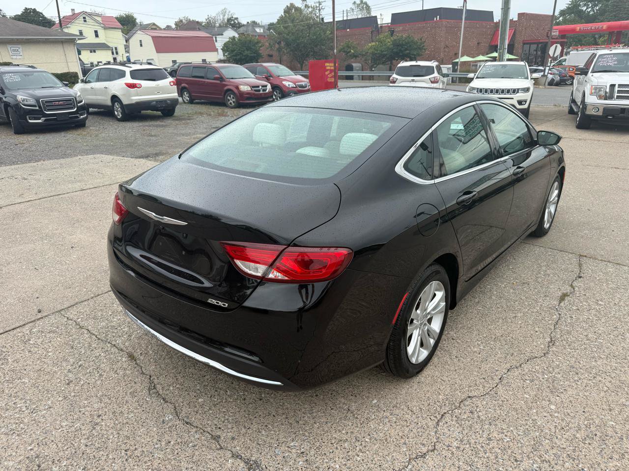 Used 2015 Chrysler 200 Limited FWD image 15