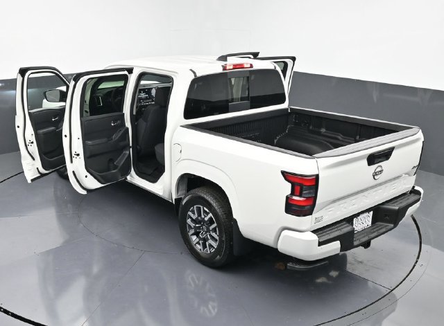 New 2026 Nissan Frontier SV w/ All-Weather Content Package AWD/4WD image 42