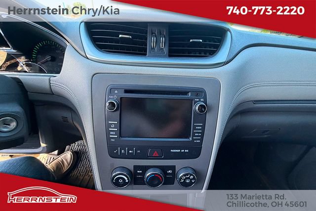 Used 2017 Chevrolet Traverse LS AWD/4WD image 12