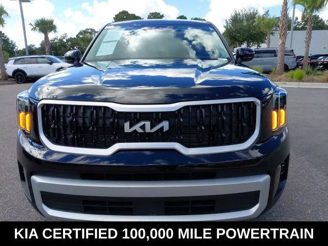 Certified 2024 Kia Telluride LX FWD image 2