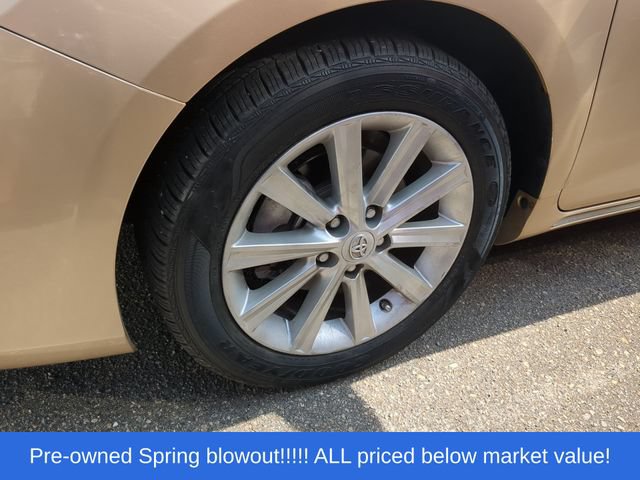 Used 2012 Toyota Camry XLE FWD image 7