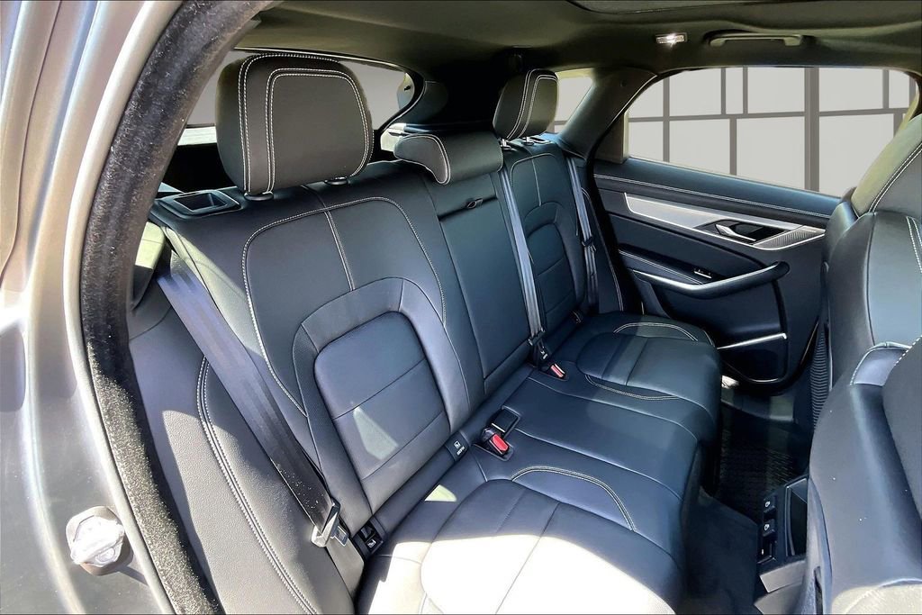 Used 2026 Jaguar F-PACE R-Dynamic S AWD/4WD image 29
