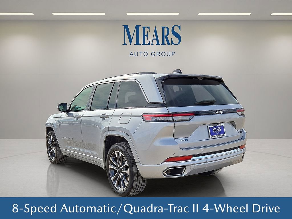 Used 2023 Jeep Grand Cherokee Overland w/ Luxury Tech Group IV image 4