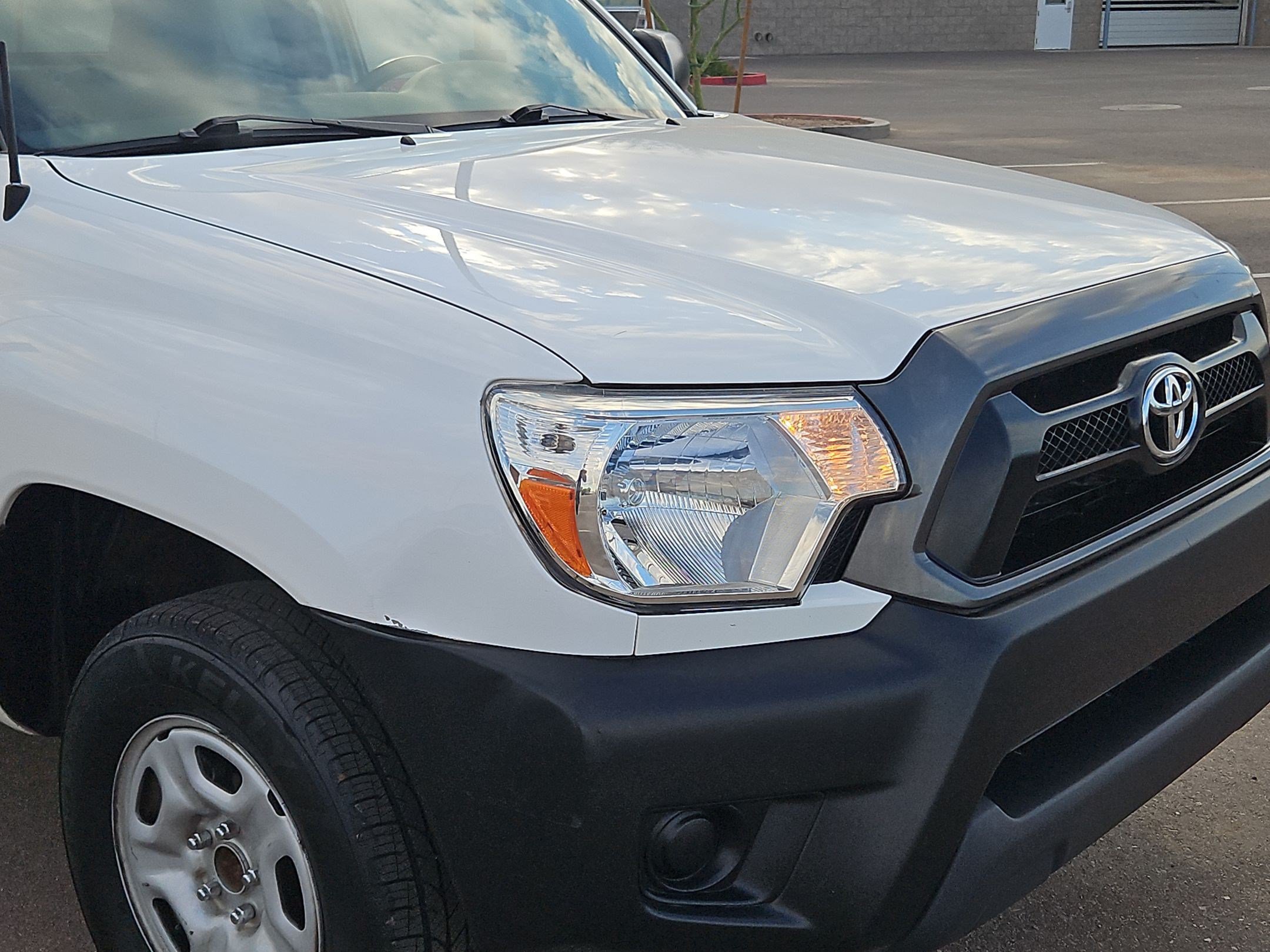 Used 2015 Toyota Tacoma 2WD Access Cab w/ Convenience Package image 10