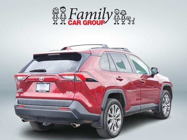 Certified 2023 Toyota RAV4 XLE Premium FWD image 4