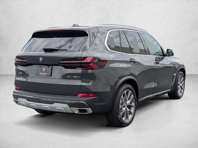 New 2026 BMW X5 xDrive50e AWD/4WD image 4