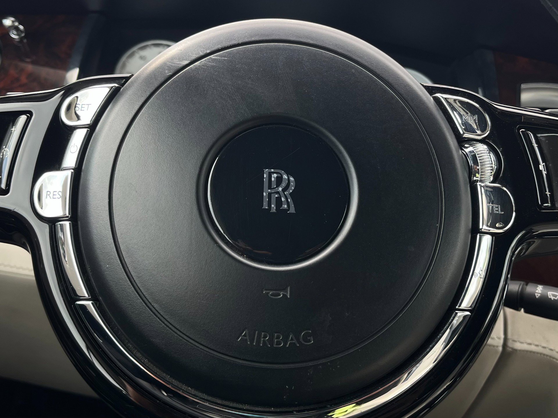 Used 2016 Rolls-Royce Wraith image 42