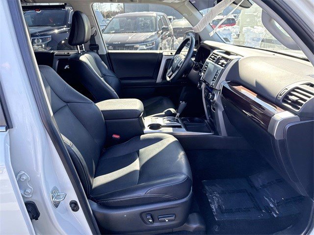 Used 2022 Toyota 4Runner Limited image 9