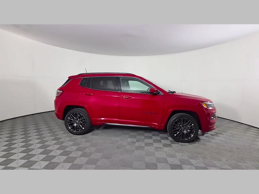 Used 2022 Jeep Compass Limited AWD/4WD image 35