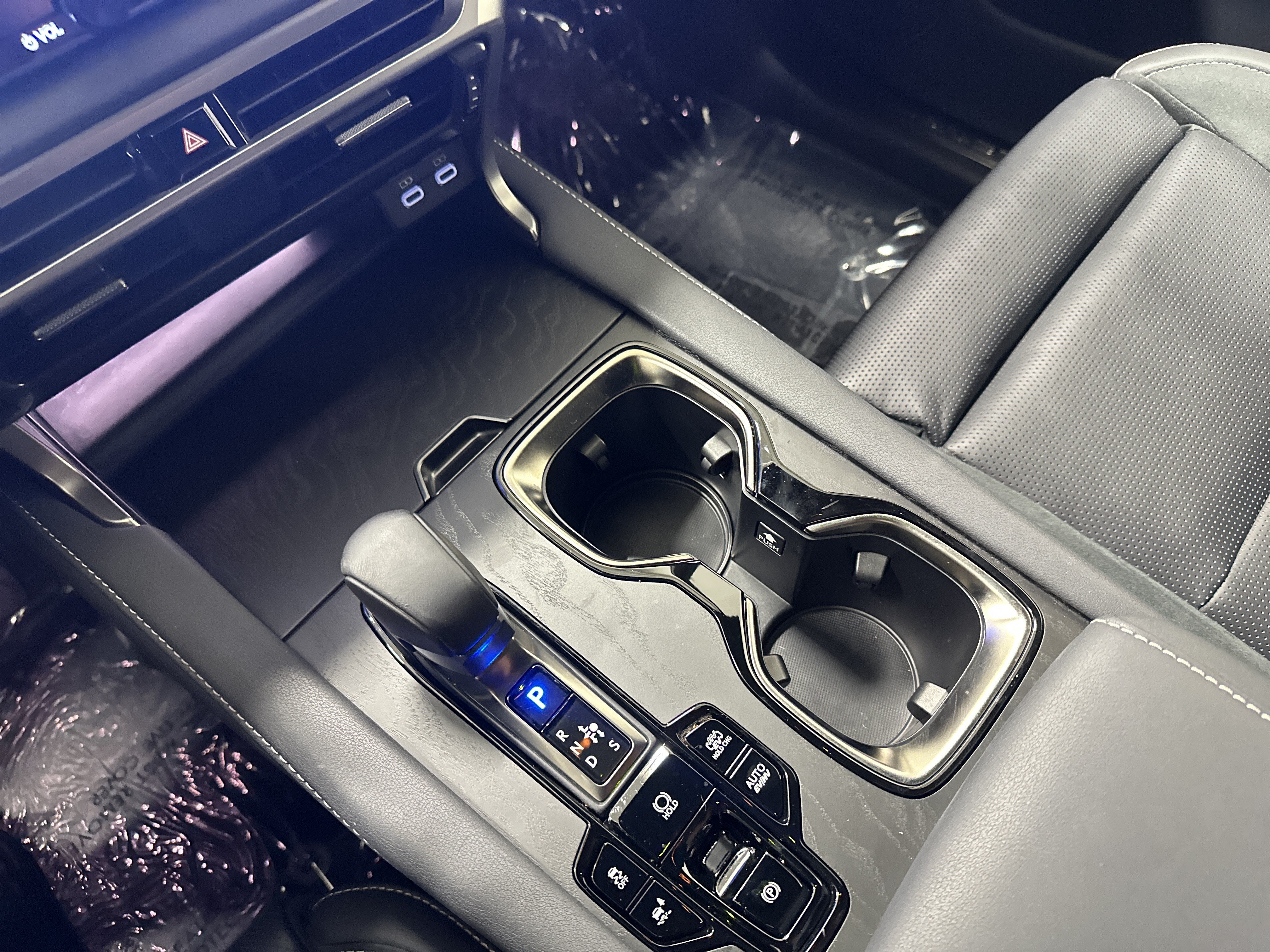 Certified 2025 Lexus RX 450h AWD w/ Convenience Package image 26