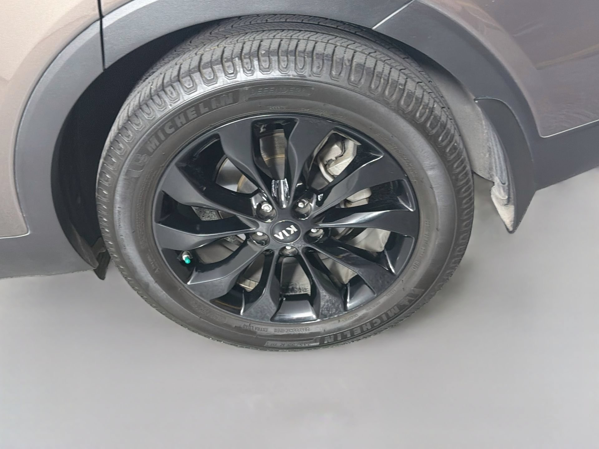 Used 2020 Kia Sorento S FWD image 30