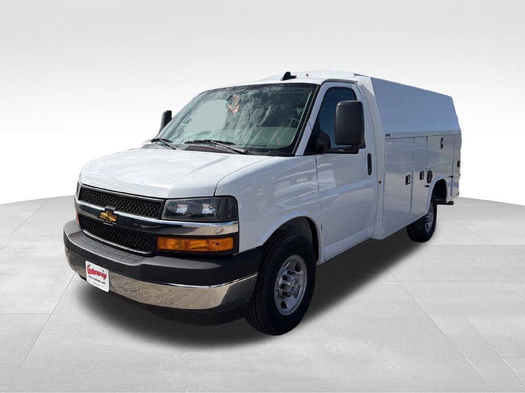 New 2026 Chevrolet Express 3500 w/ Power Convenience Package RWD image 7