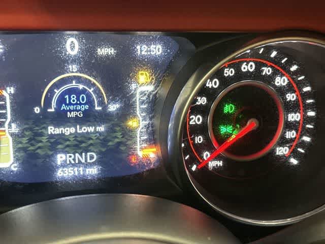 Used 2019 Jeep Wrangler Unlimited Rubicon w/ LED Lighting Group AWD/4WD image 16