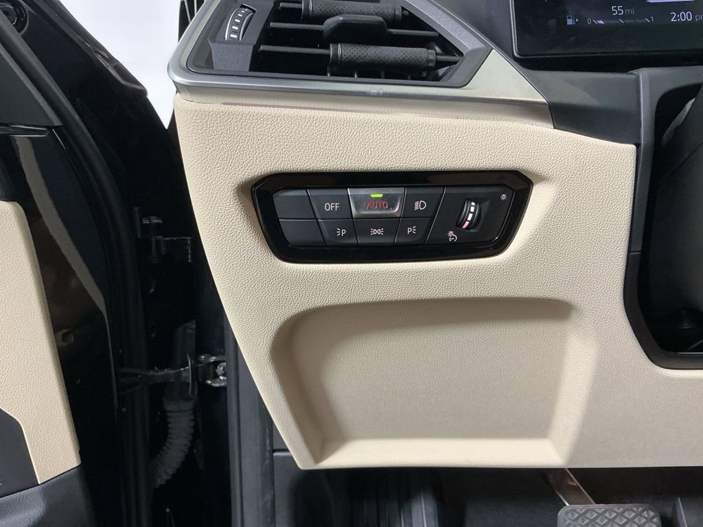Certified 2023 BMW 330i Sedan w/ Driving Assistance Package RWD image 20