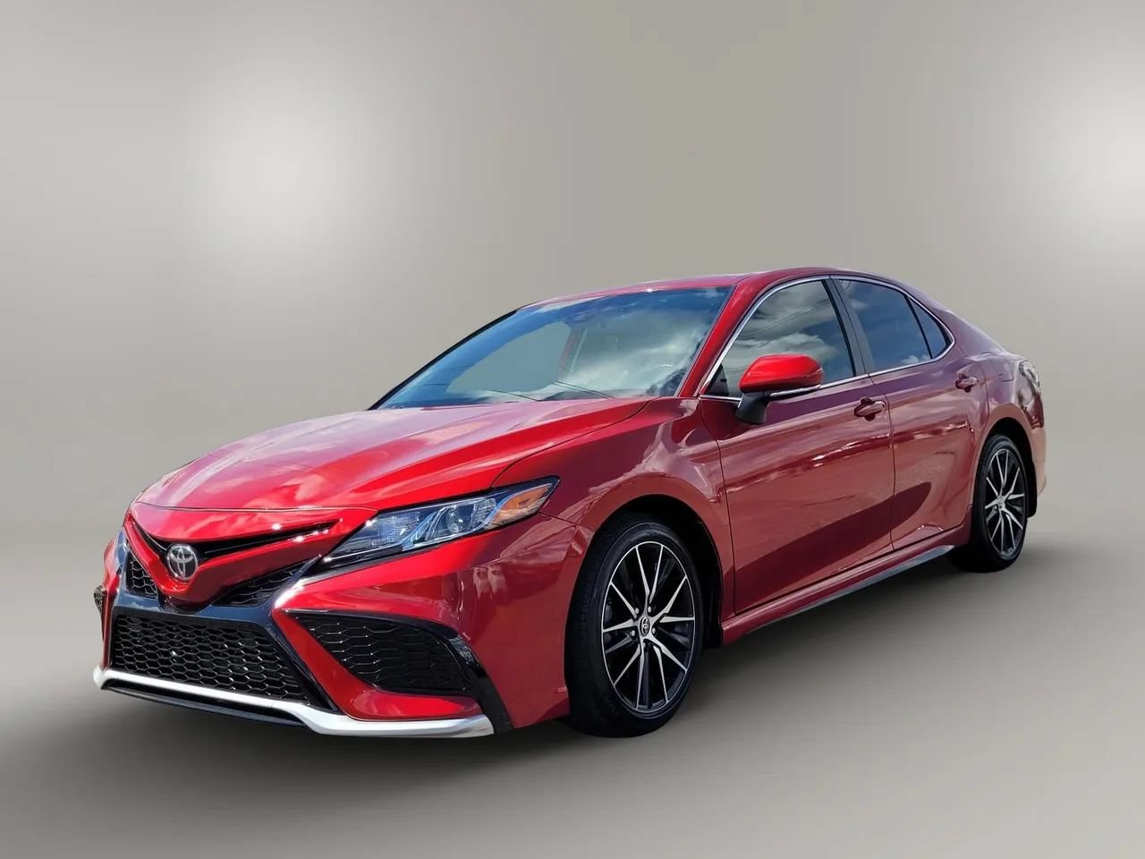 Used 2024 Toyota Camry SE w/ Convenience Package FWD image 25