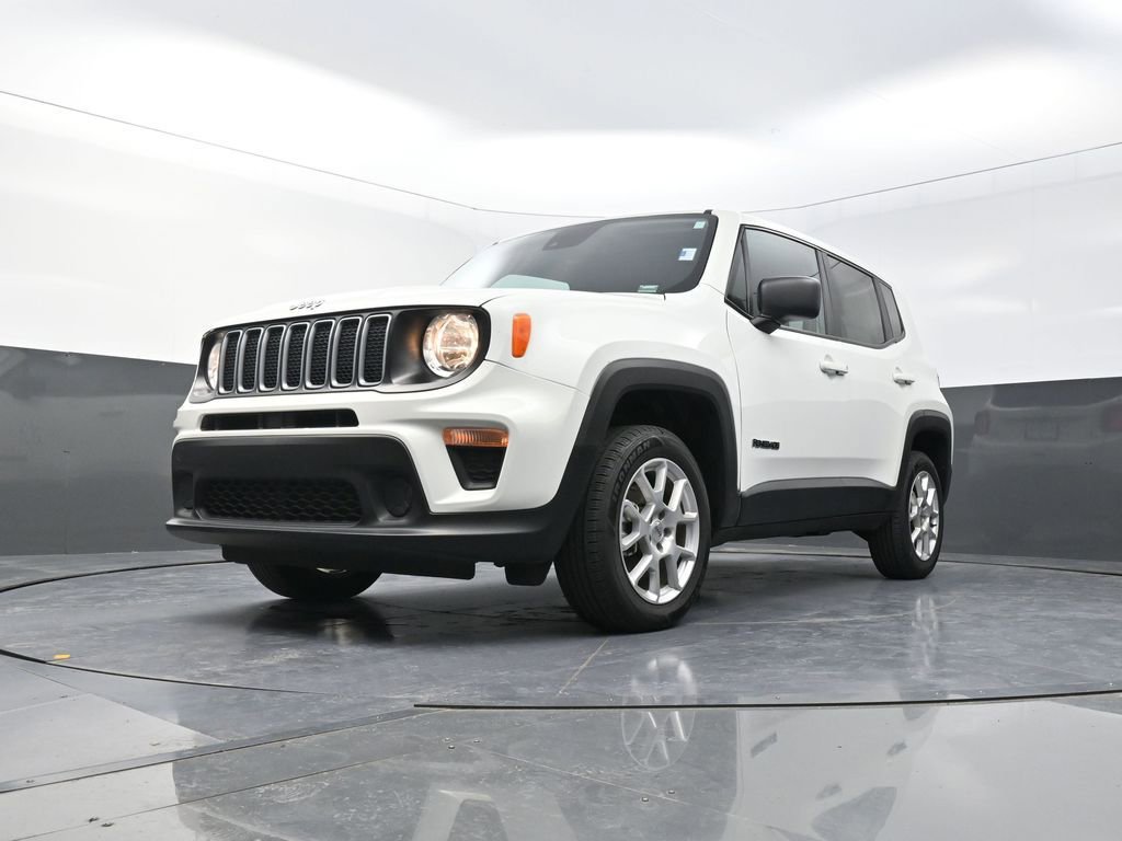 Used 2023 Jeep Renegade Latitude image 25