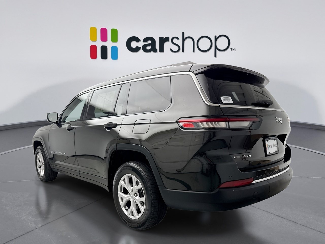 Used 2022 Jeep Grand Cherokee L Limited AWD/4WD image 3