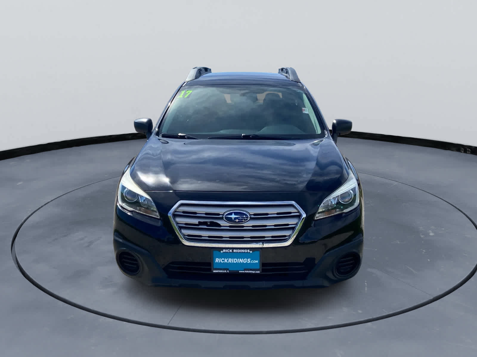 Used 2017 Subaru Outback 2.5i AWD/4WD image 2