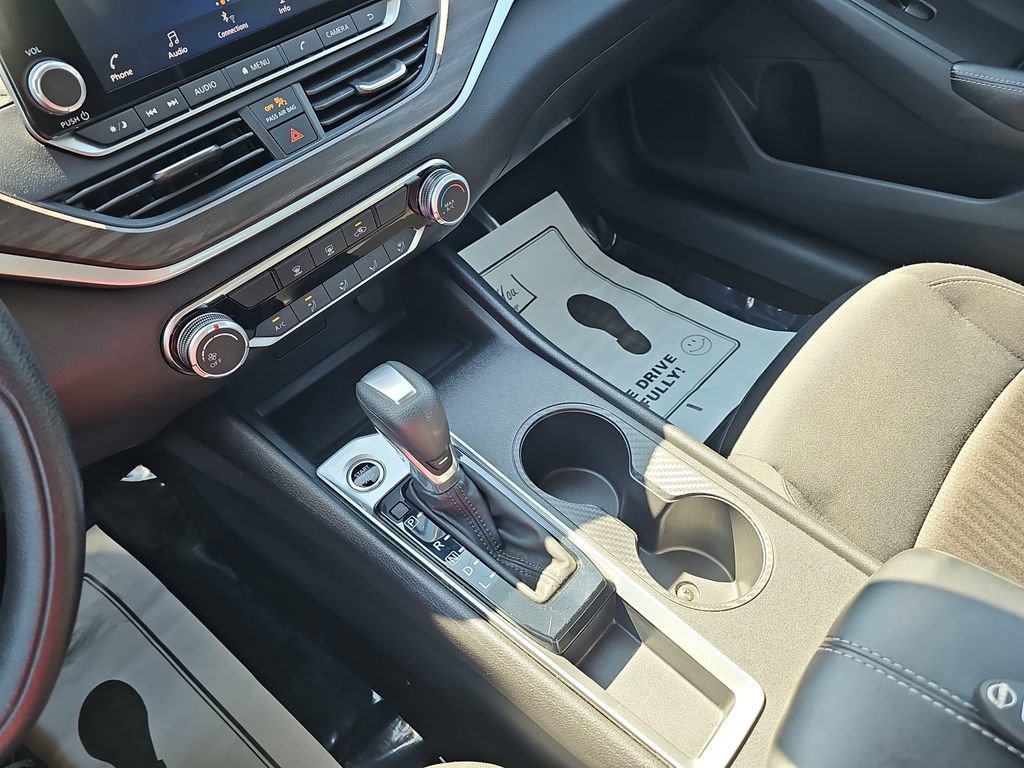 Used 2025 Nissan Altima 2.5 SV image 28