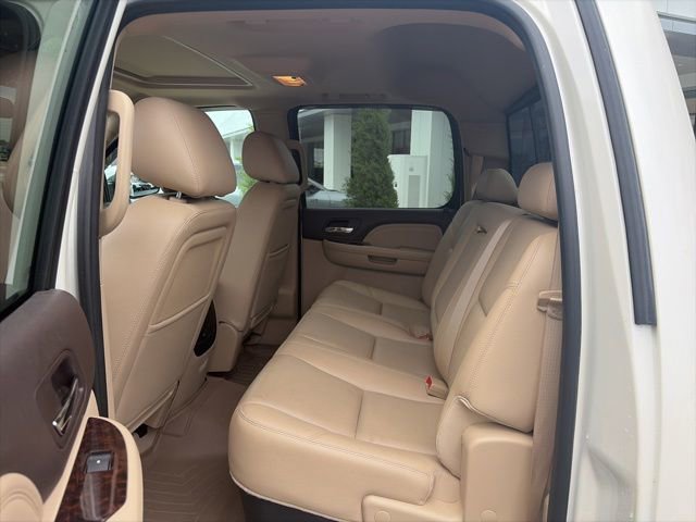 Used 2012 GMC Sierra 1500 Denali RWD image 15