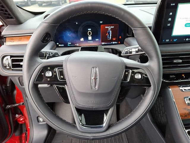 New 2025 Lincoln Aviator Black Label w/ Black Label Special Edition AWD/4WD image 8