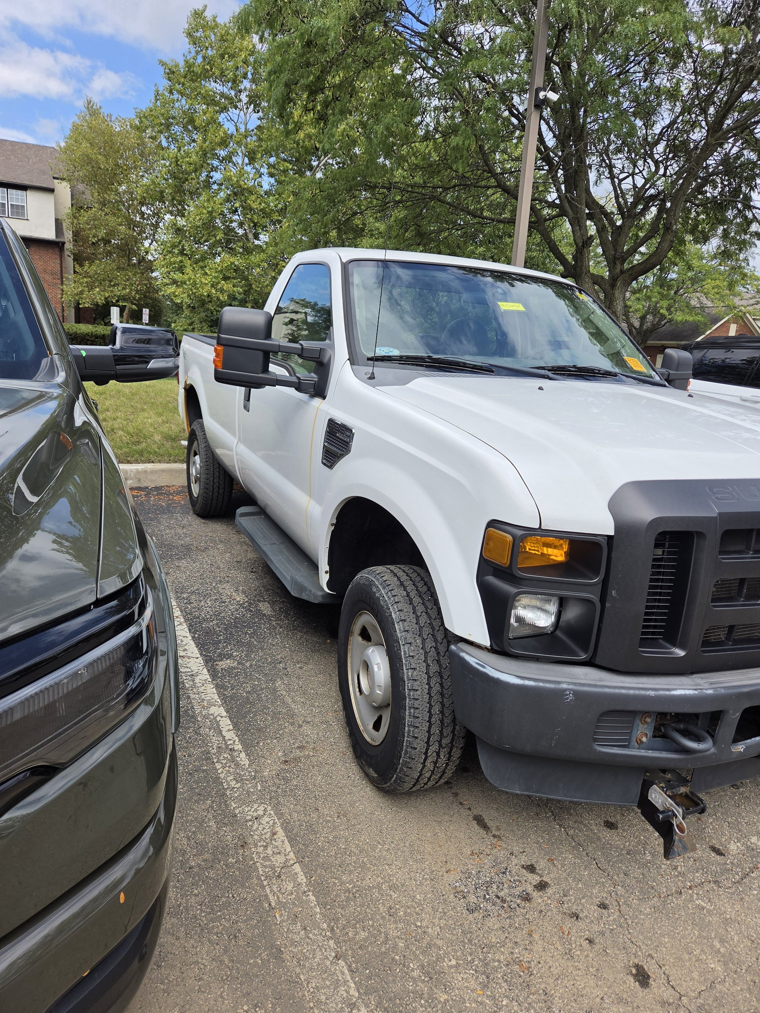 Used 2009 Ford F250 XL AWD/4WD image 1