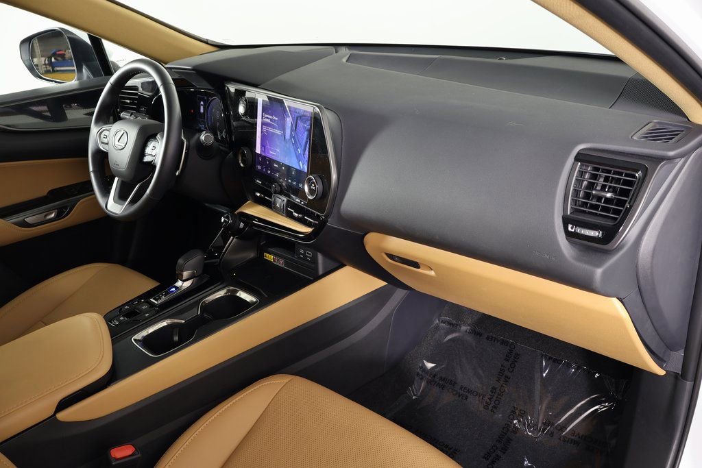 Used 2026 Lexus NX 350h AWD w/ Accessory Package (2T) image 9