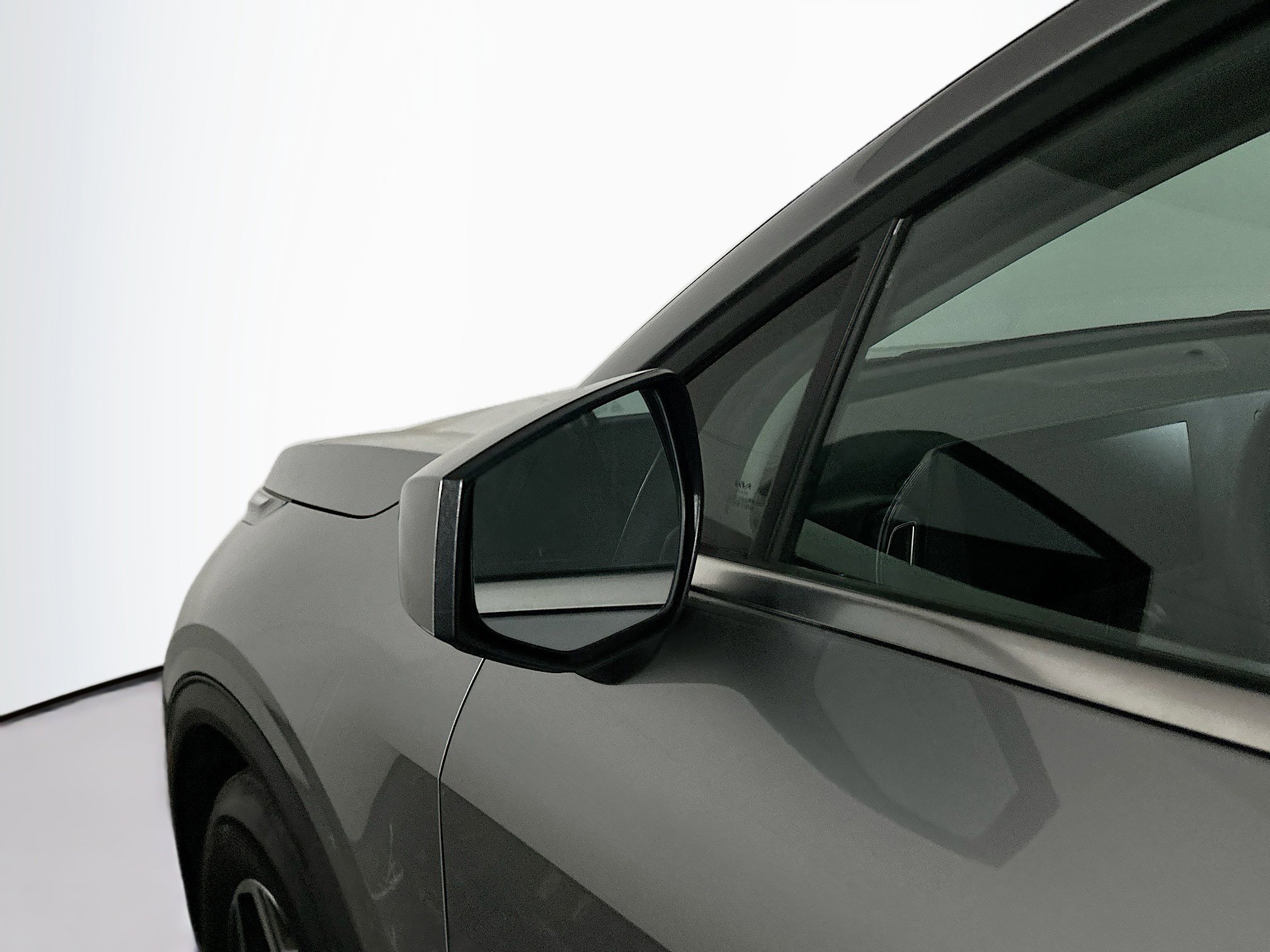 Used 2024 Kia Sportage LX image 16