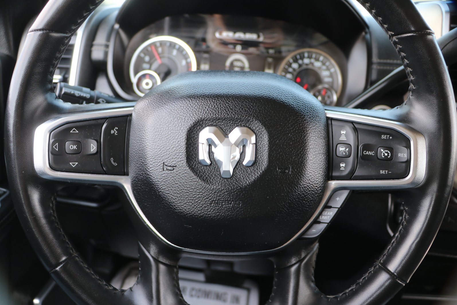 Used 2024 RAM 2500 Laramie w/ Safety Group AWD/4WD image 17