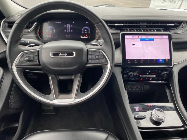 Used 2023 Jeep Grand Cherokee Limited AWD/4WD image 7
