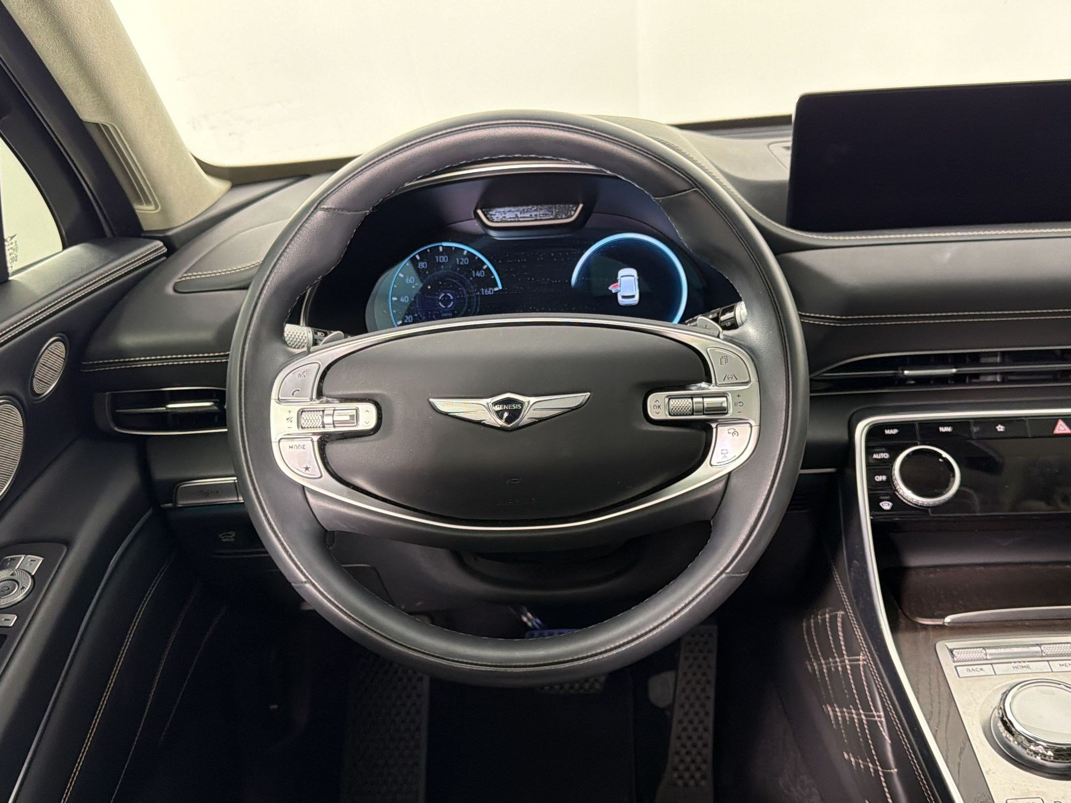 Used 2024 Genesis GV80 3.5T w/ Prestige Package AWD/4WD image 11