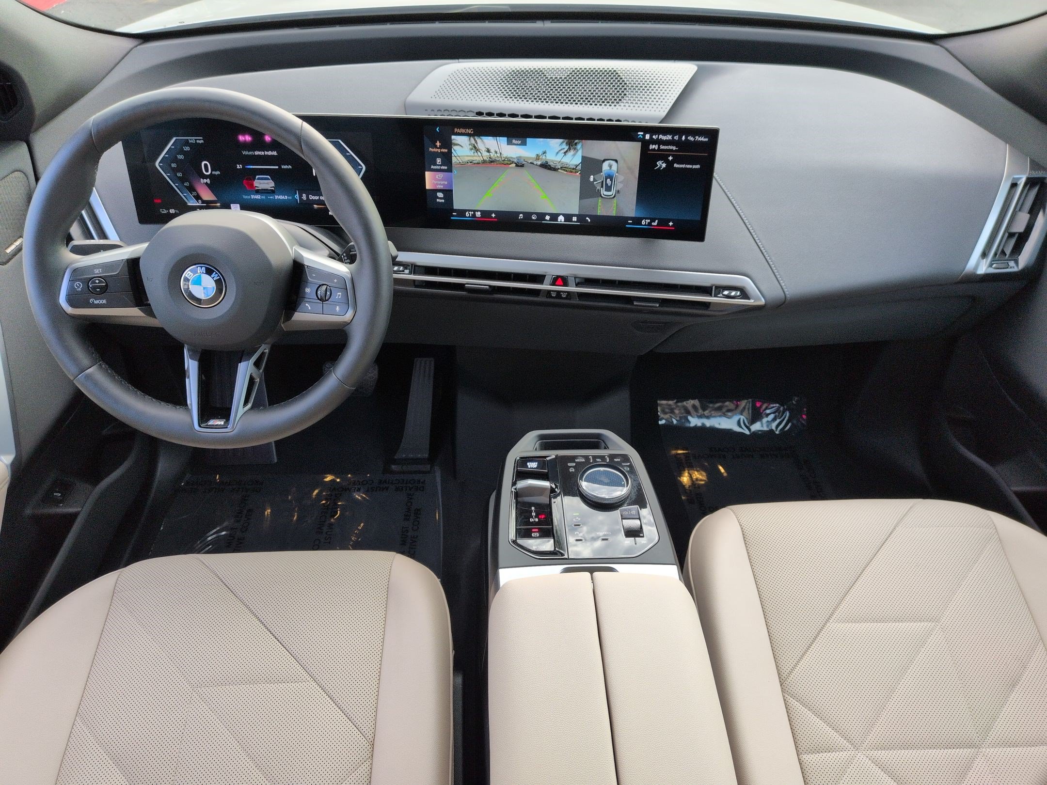 Certified 2025 BMW iX xDrive50 w/ Premium Package AWD/4WD image 29