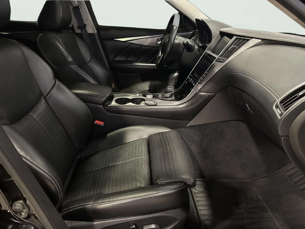 Used 2019 INFINITI Q50 Signature Edition w/ Cargo Package (L96) AWD/4WD image 25