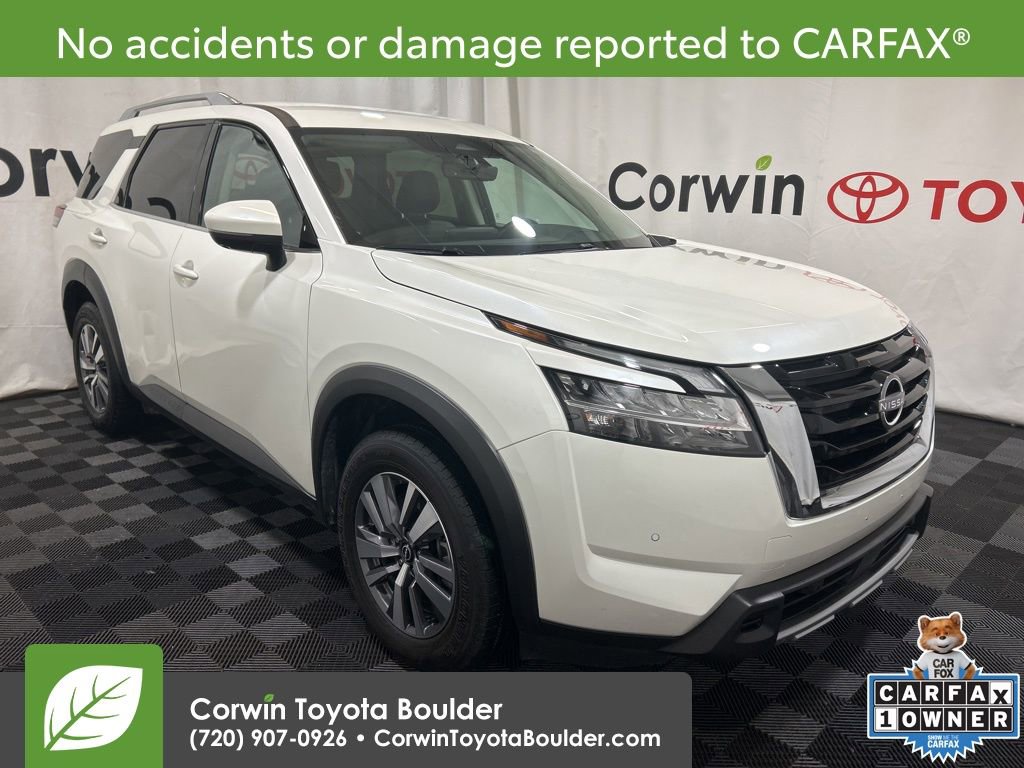 Used 2023 Nissan Pathfinder SL image 1