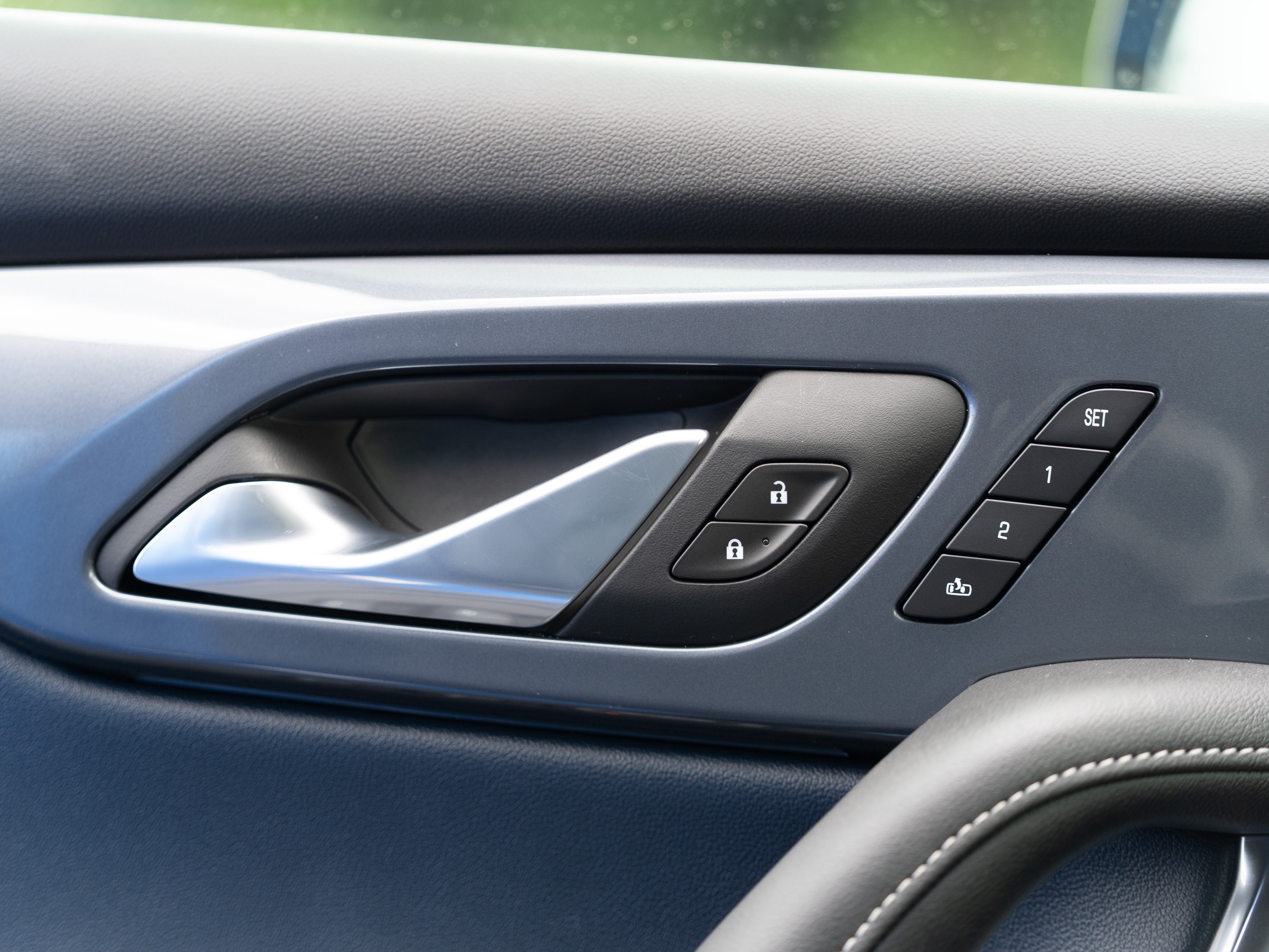 New 2026 Chevrolet Blazer RS w/ Enhanced Convenience Package FWD image 15