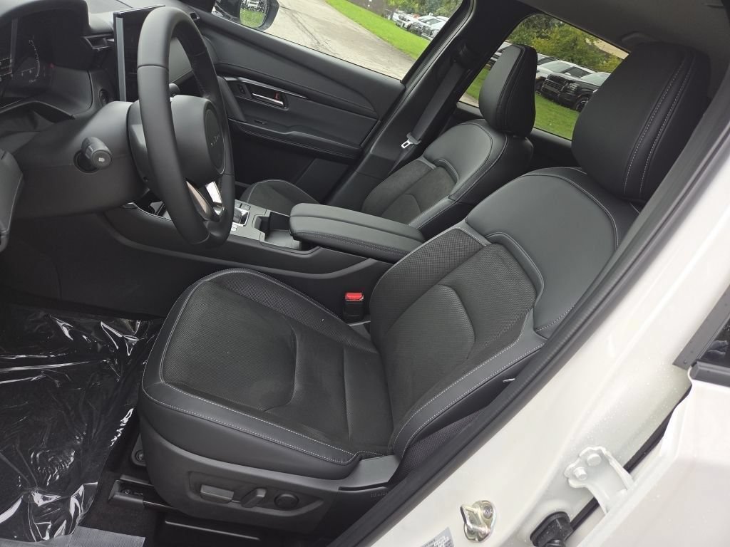 New 2026 MAZDA CX-5 Preferred AWD/4WD image 17