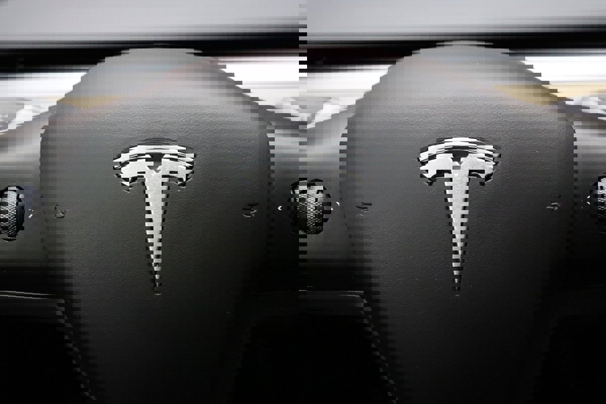 Used 2023 Tesla Model 3 Standard Range RWD image 49