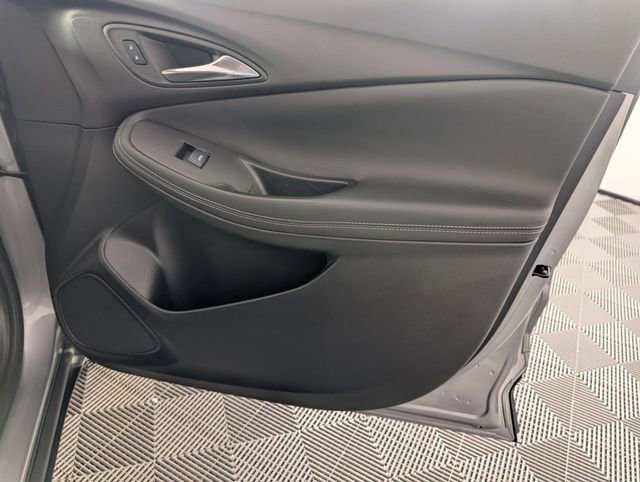 Used 2025 Buick Encore GX Preferred w/ Advanced Technology Package FWD image 33