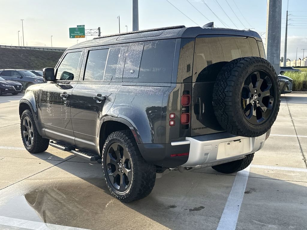 Used 2024 Land Rover Defender 110 S AWD/4WD image 10