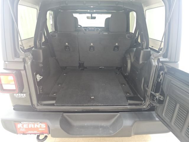 Used 2022 Jeep Wrangler Unlimited Sport image 10