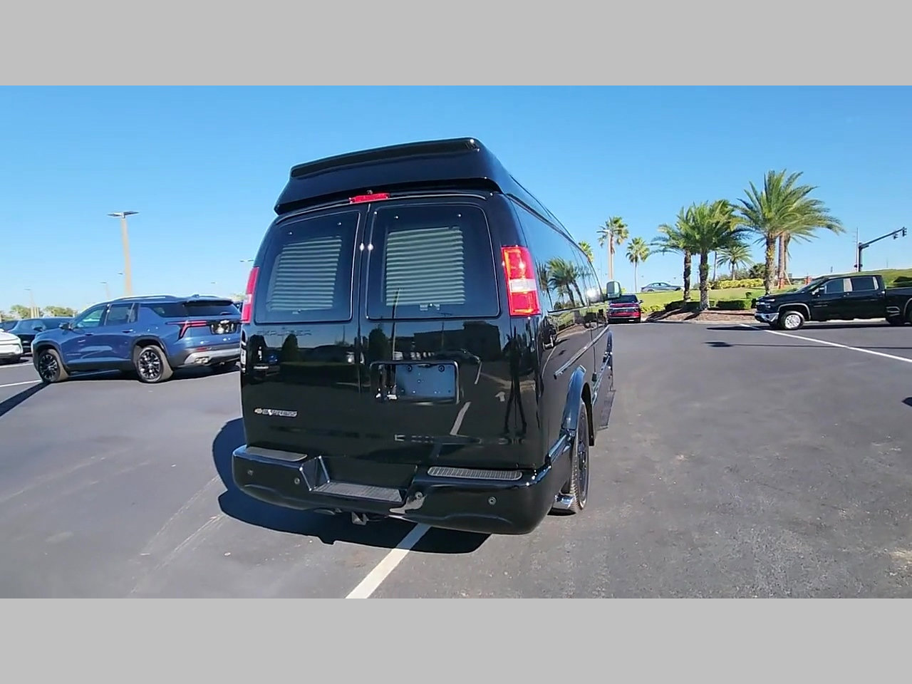 New 2025 Chevrolet Express 2500 Extended w/ Driver Convenience Package image 25