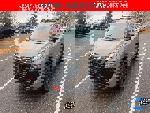 Used 2025 Nissan Rogue SV image 6