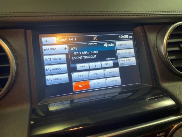 Used 2016 Land Rover LR4 HSE LUX image 36