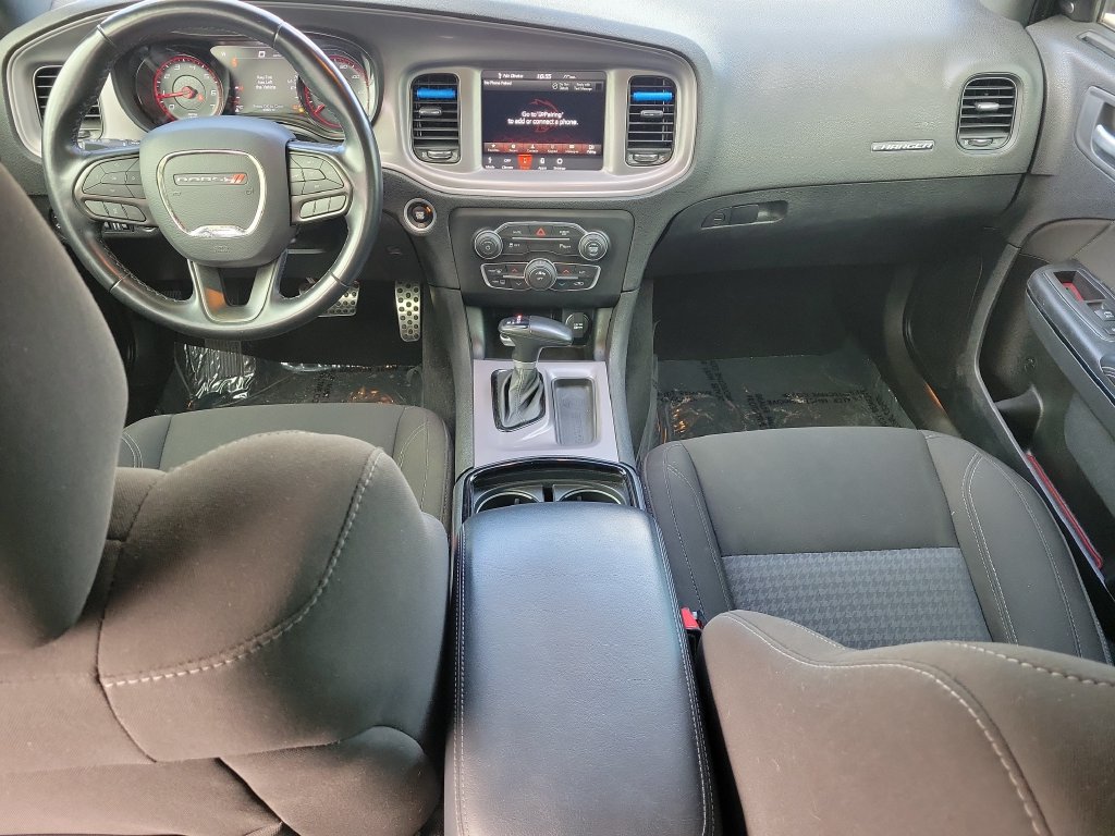 Used 2023 Dodge Charger SXT w/ Blacktop Package RWD image 9