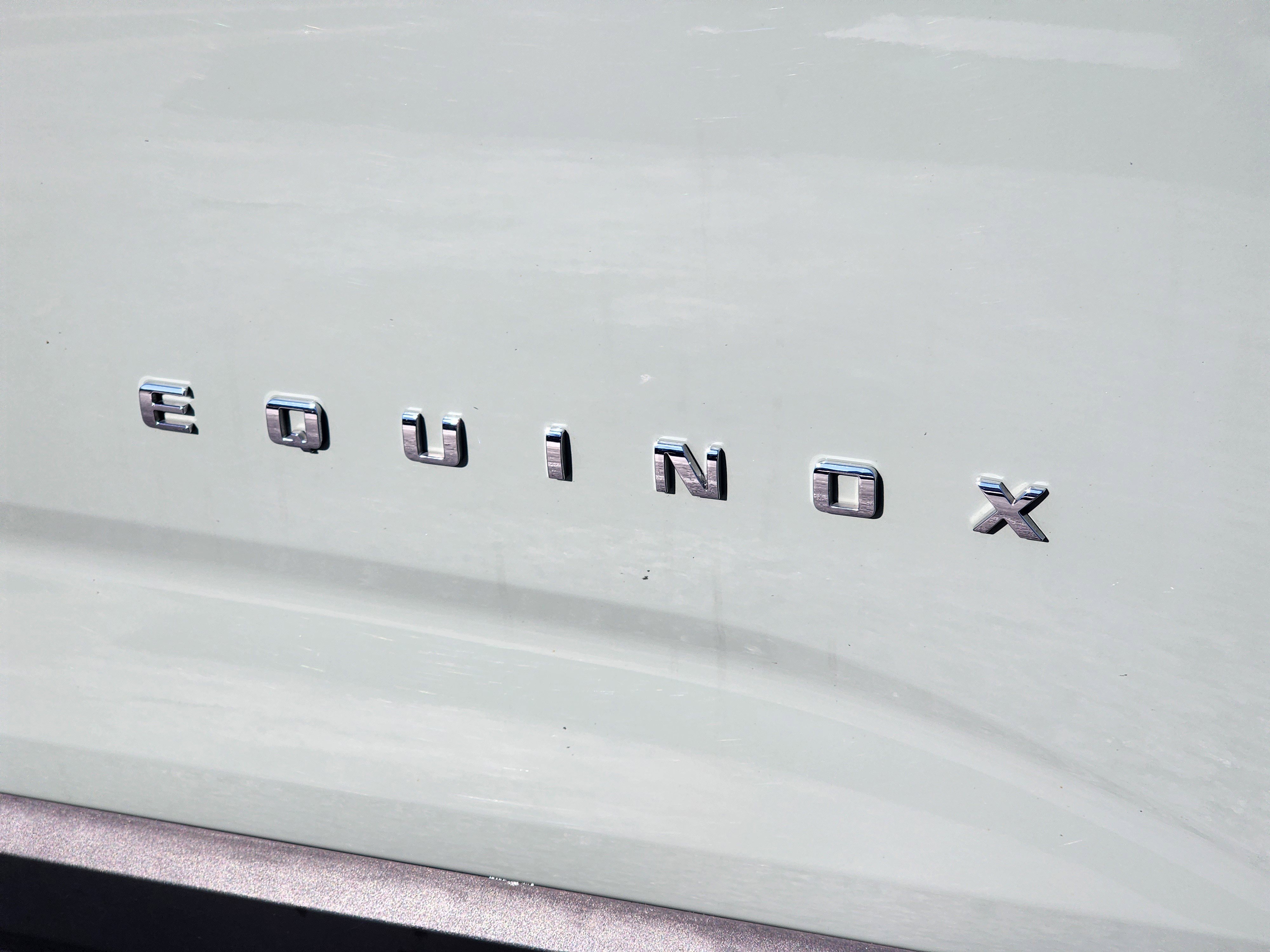 Used 2025 Chevrolet Equinox LT w/ Convenience Package II image 7