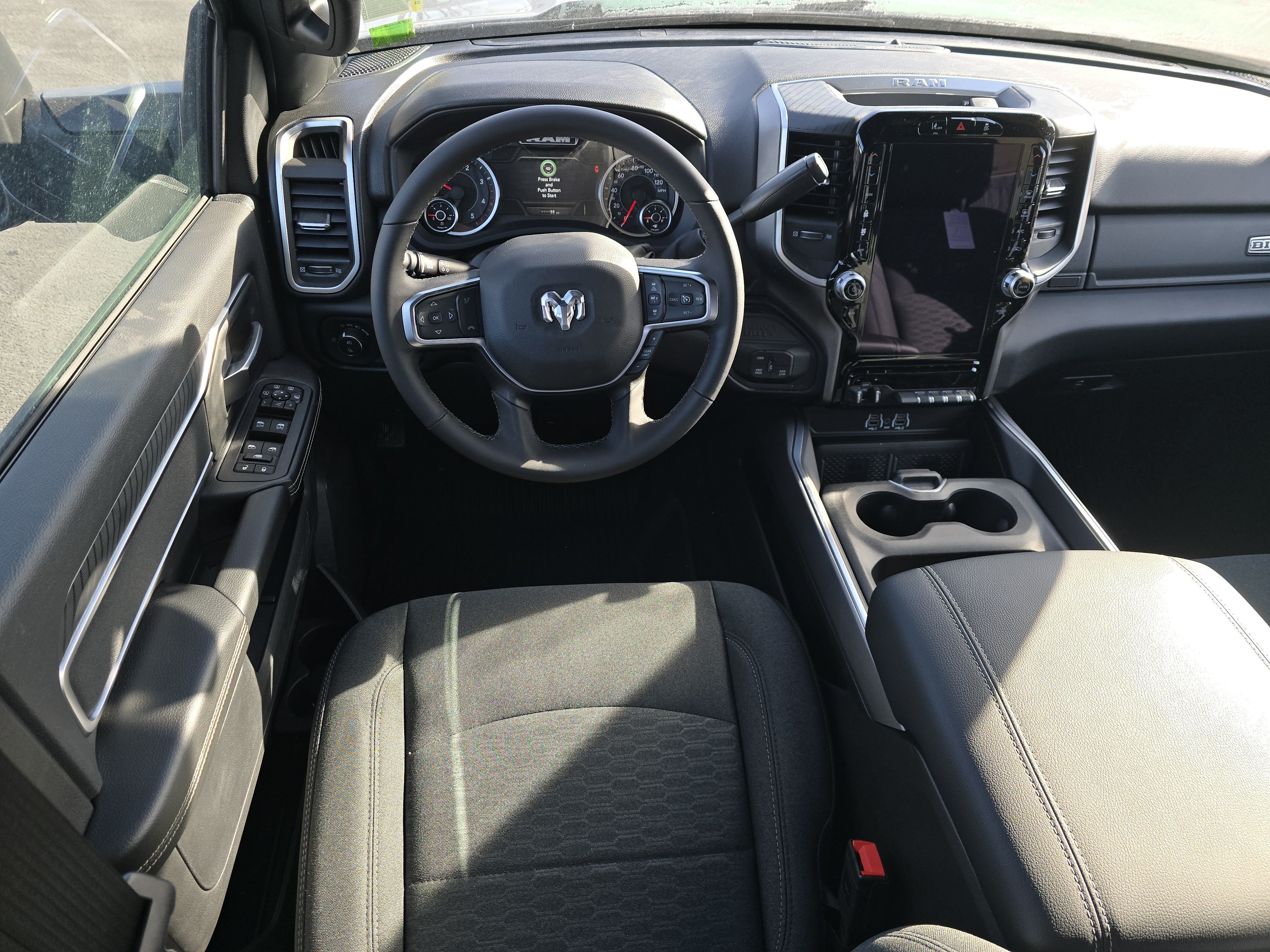 New 2026 RAM 2500 Big Horn AWD/4WD image 28