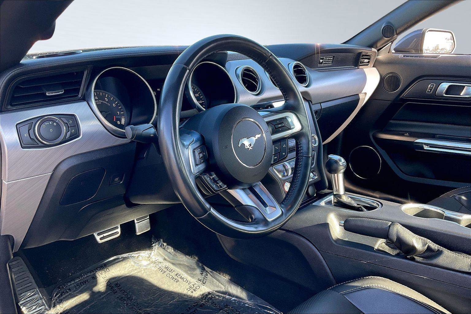 Used 2020 Ford Mustang GT Premium image 14