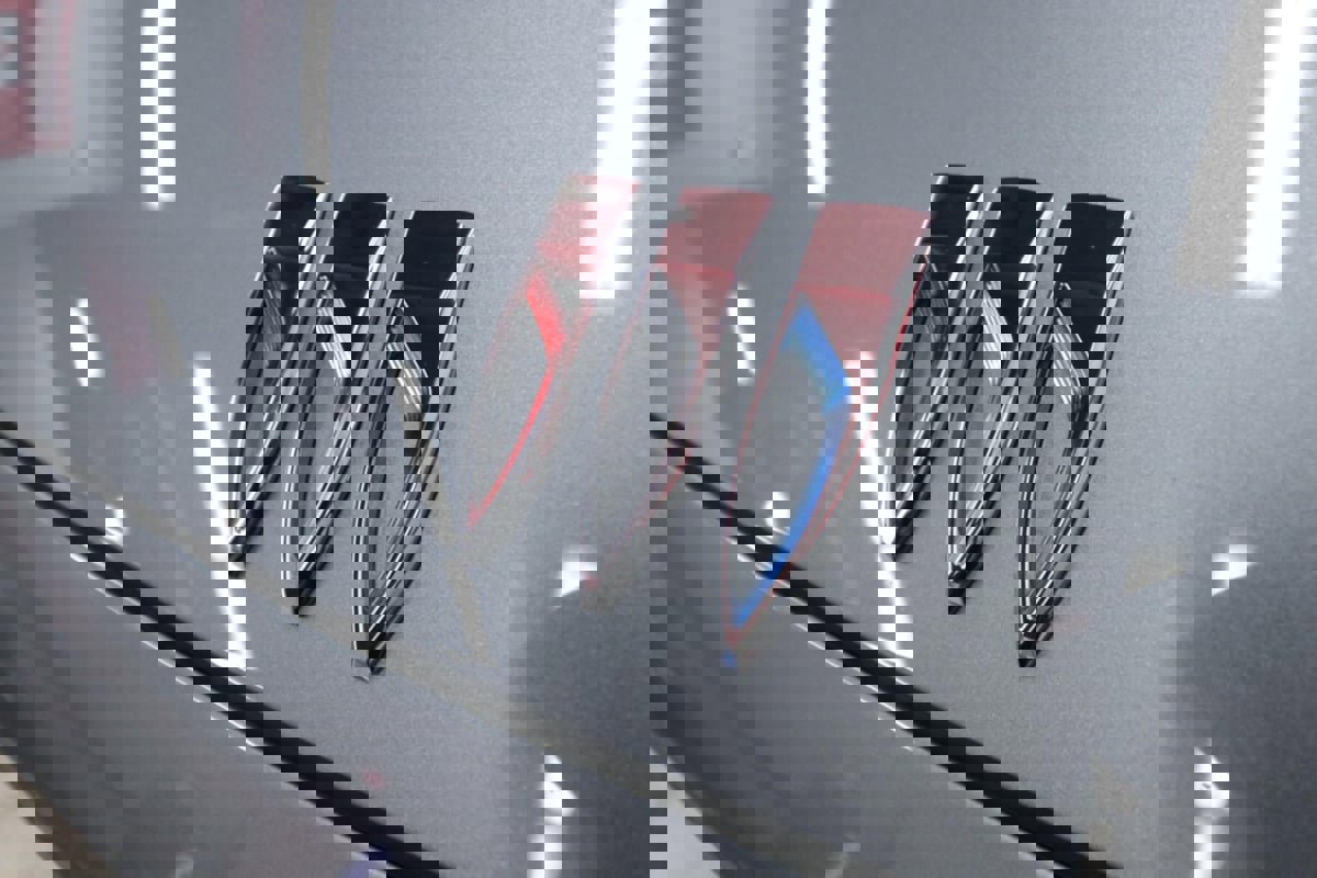 Used 2025 Buick Envision Sport Touring image 32