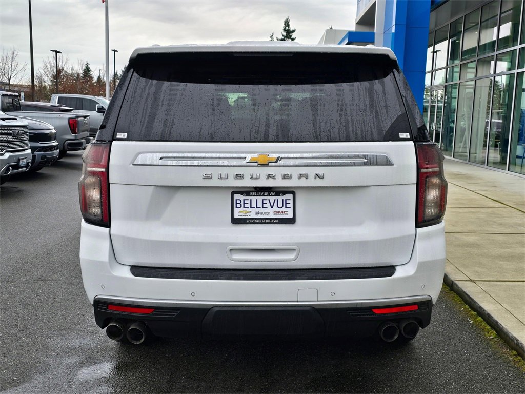 Used 2022 Chevrolet Suburban High Country image 4